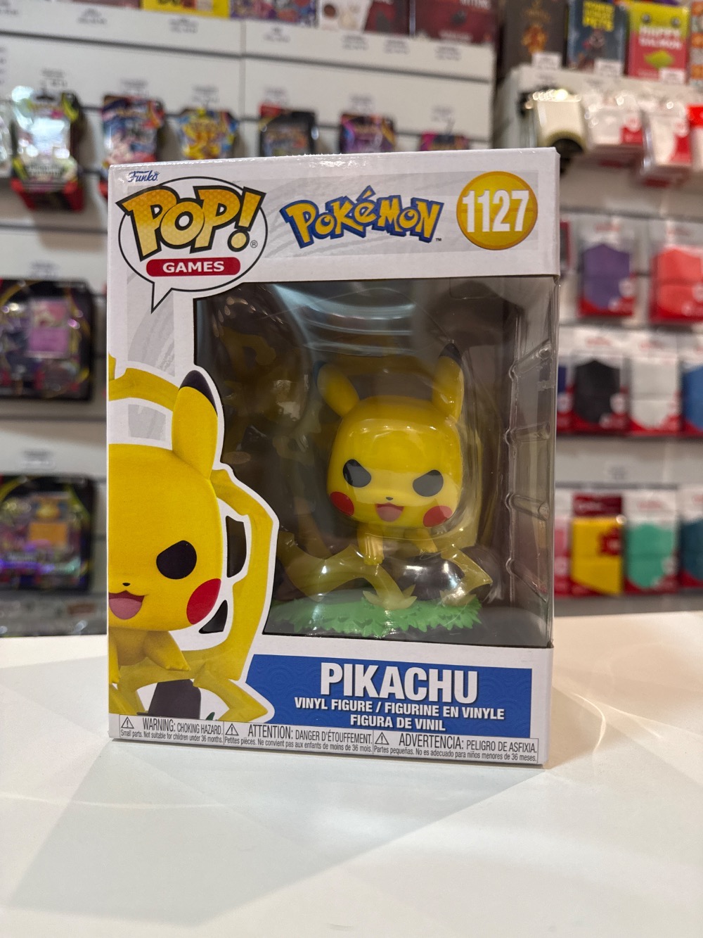Funko Pop! Pokémon Pikachu #1127 — POP, Novo