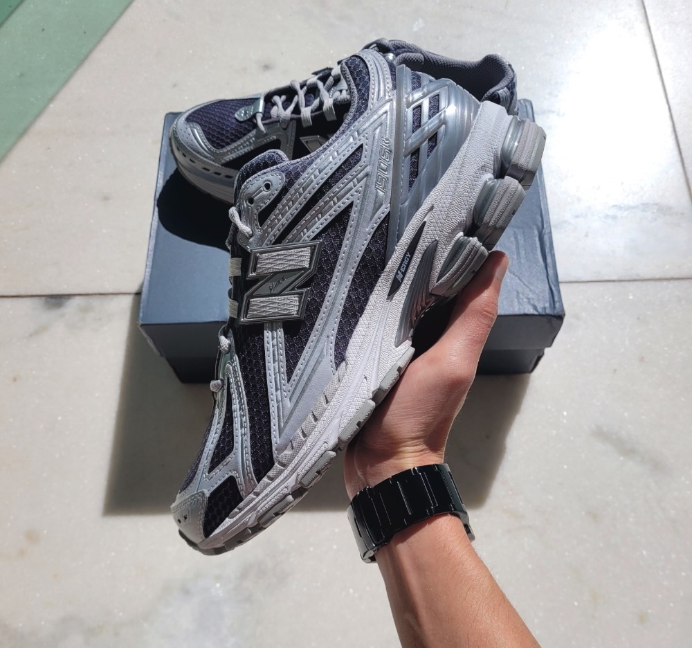 New Balance 1906R Grey Silver