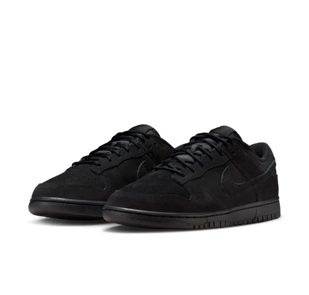 Nike Dunk Low Triple Black — 41, Novo