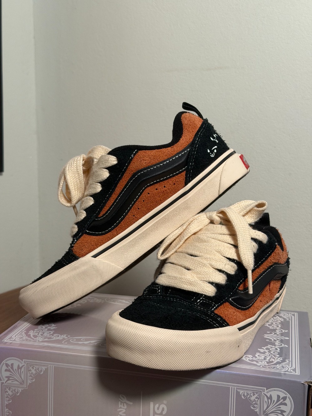 Disney x Vans Knu Skool Black