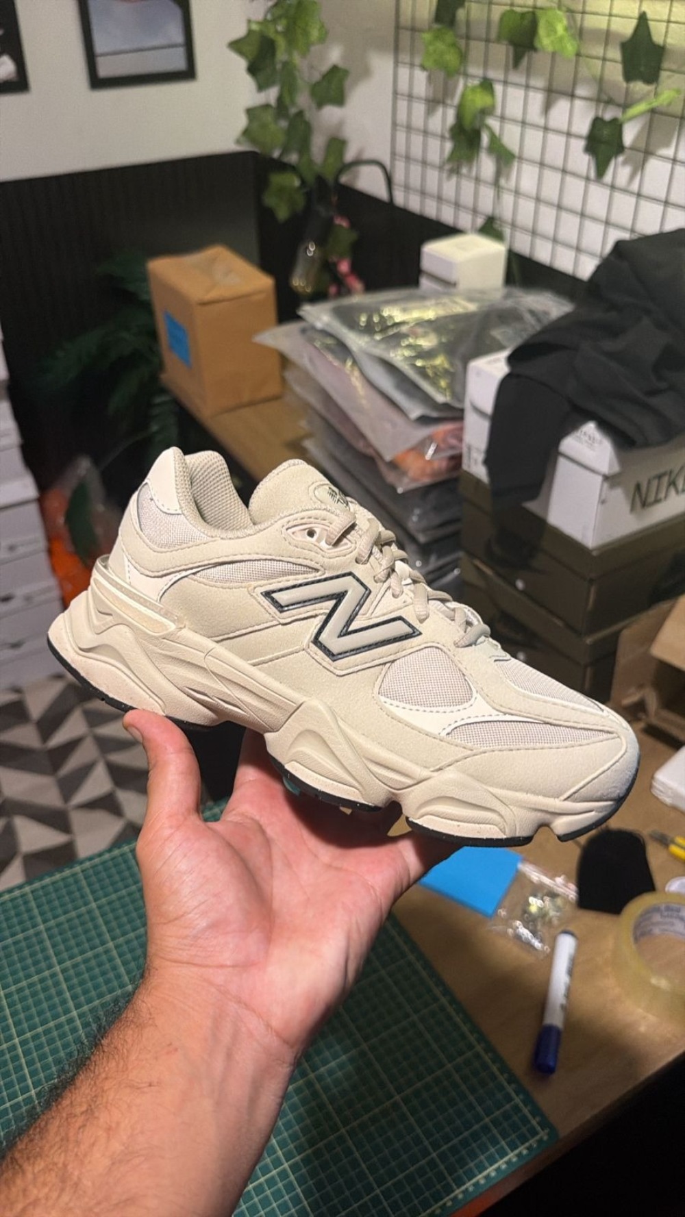 New Balance 9060 Lace Shipyard Linen — 36, Novo