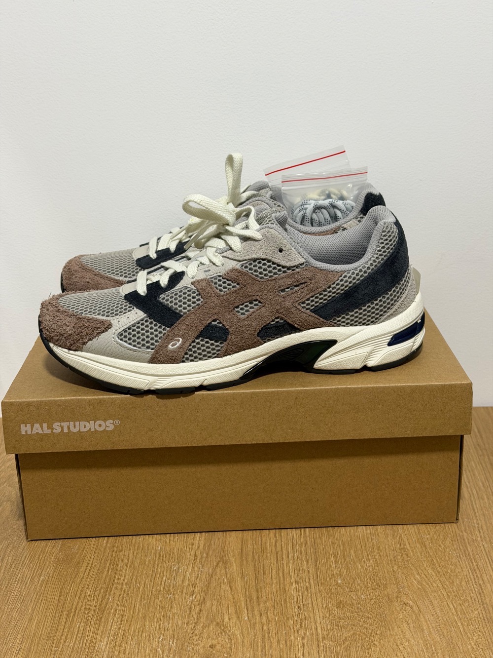 HAL STUDIOS x Asics Gel 1130 Earth
