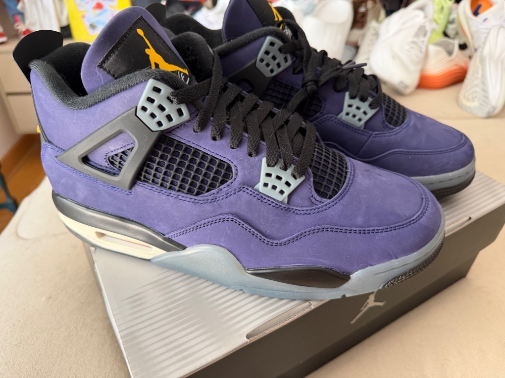 Air Jordan 4 Imperial Purple — 43, Novo