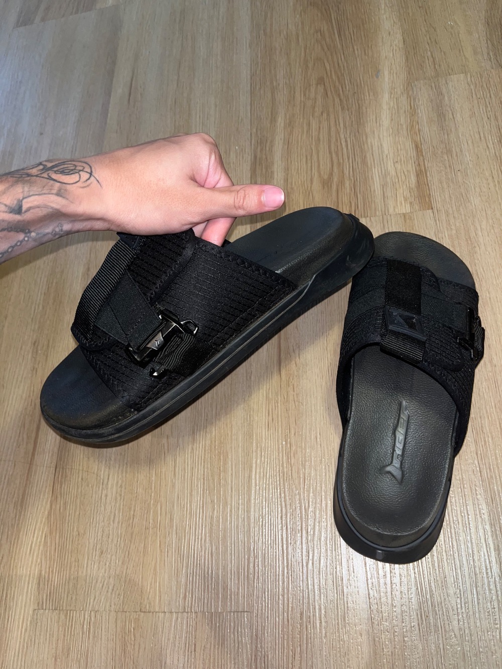 Chinelo Rider R Lock Black