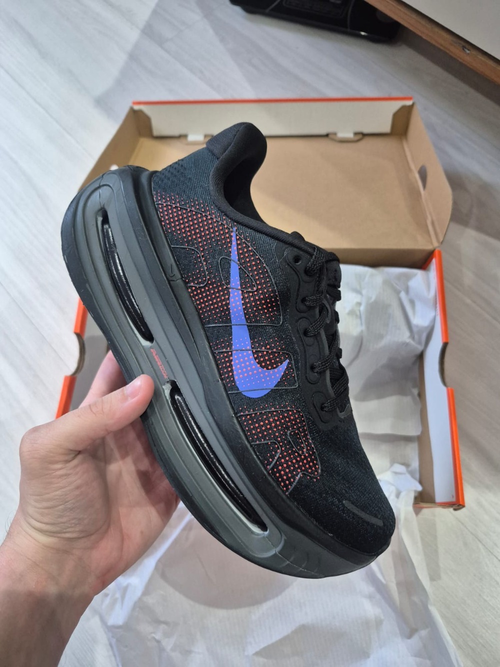Nike Vomero Premium Black Sapphire — 35 / 36 / 37, Novo