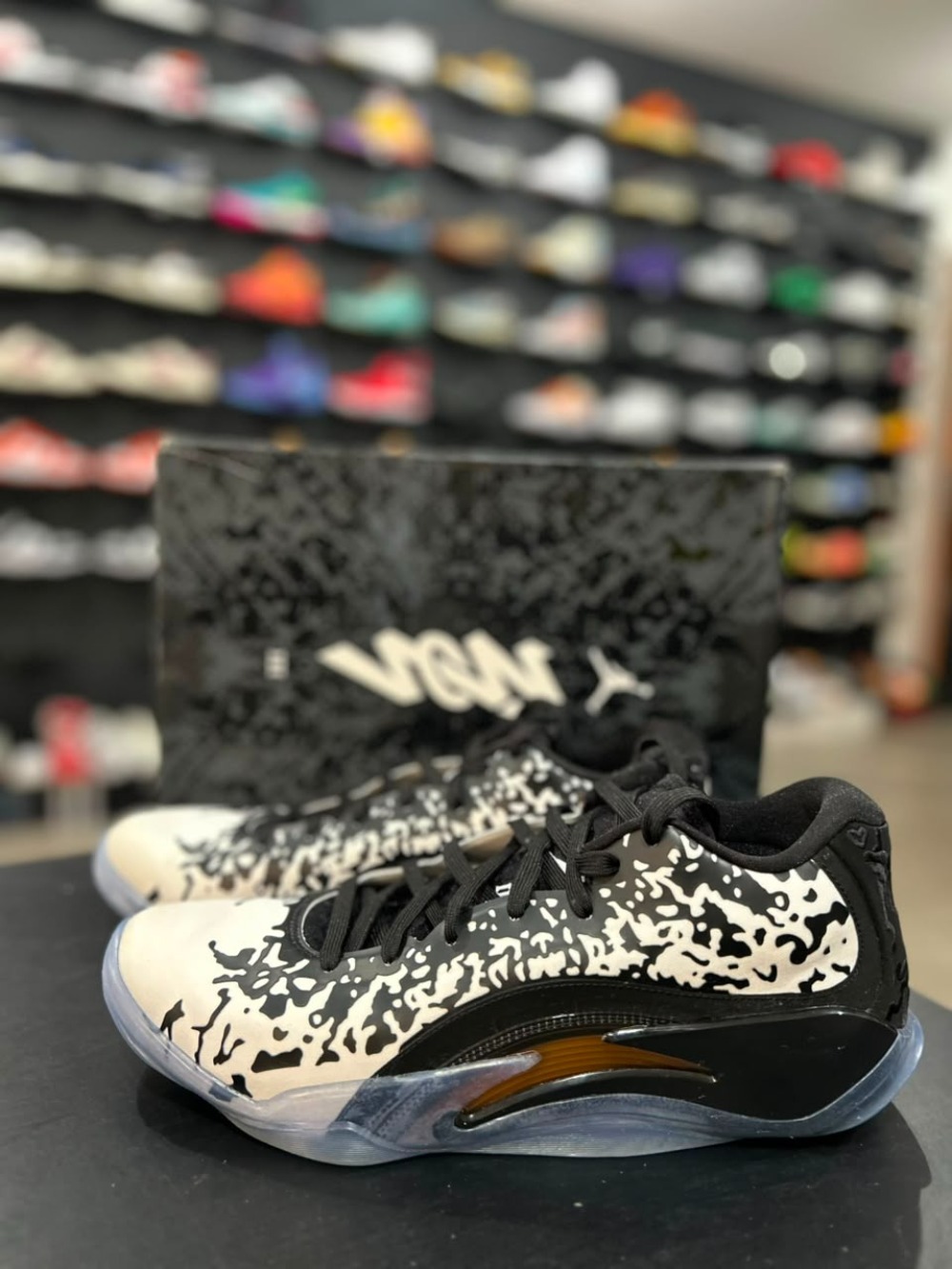Air Jordan Zion 3 Shock The World