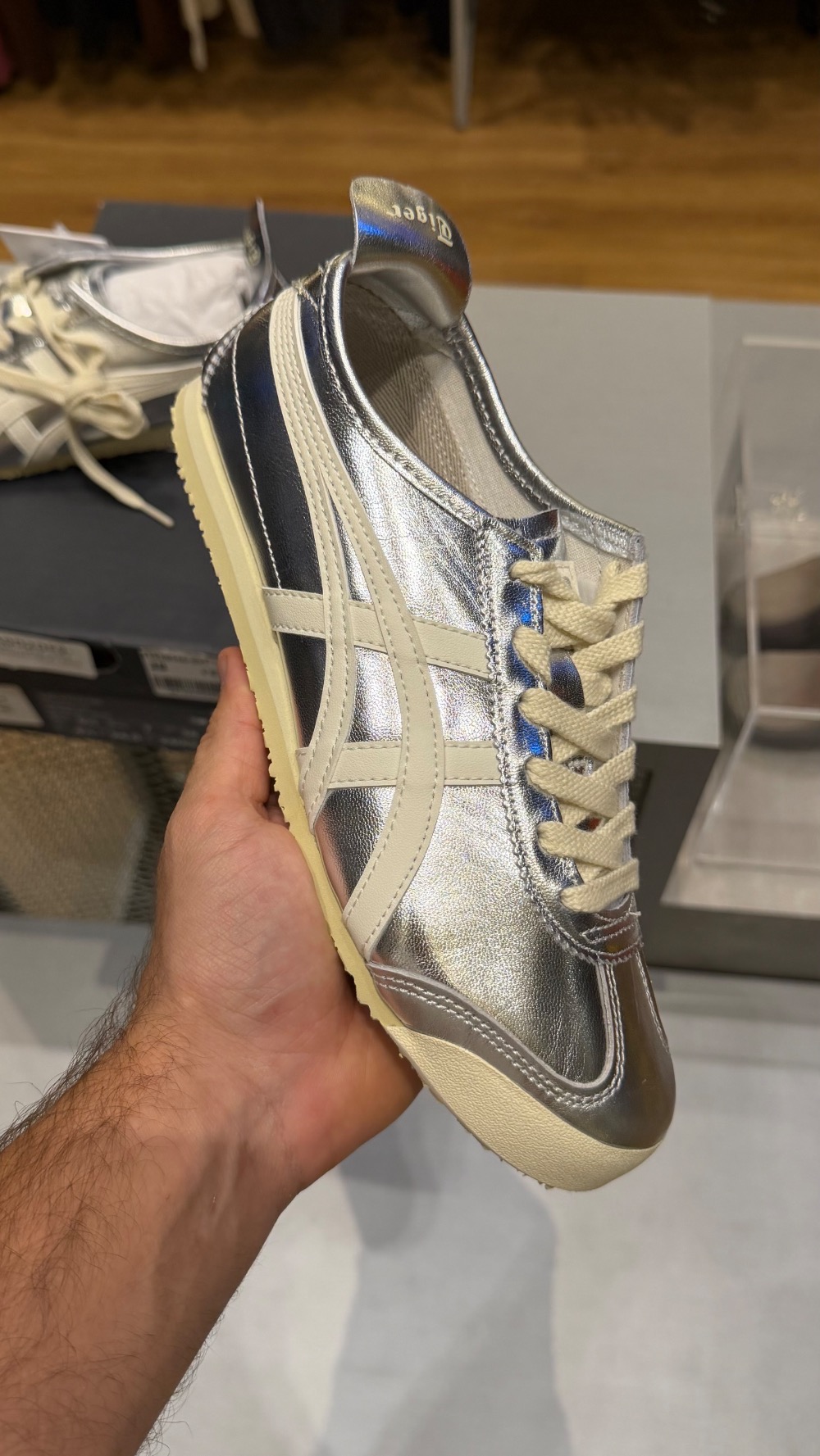 Onitsuka Tiger Mexico 66 Silver Off White
