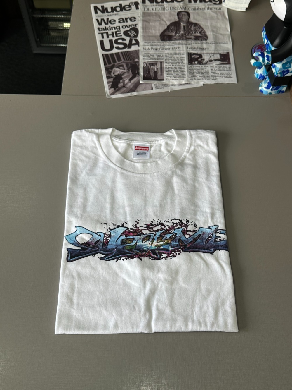 Camiseta Supreme Tag White FW25-W17 — G, Novo