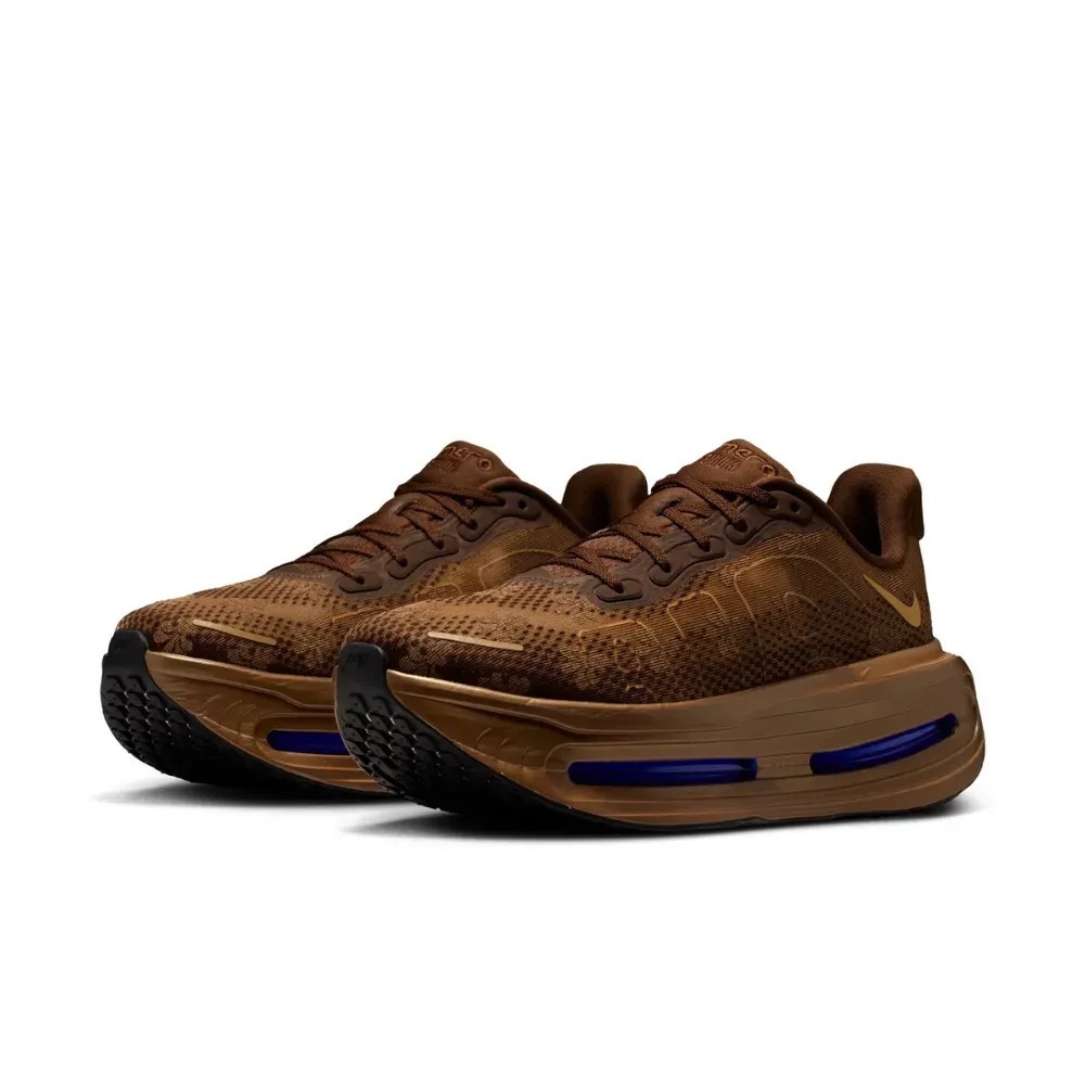 Nike Vomero Premium Flat Stout — 44, Novo