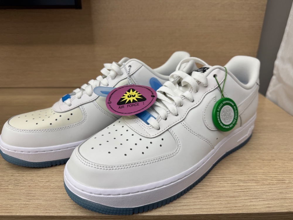 Nike Air Force 1 Low LX UV Reactive — 41, Novo