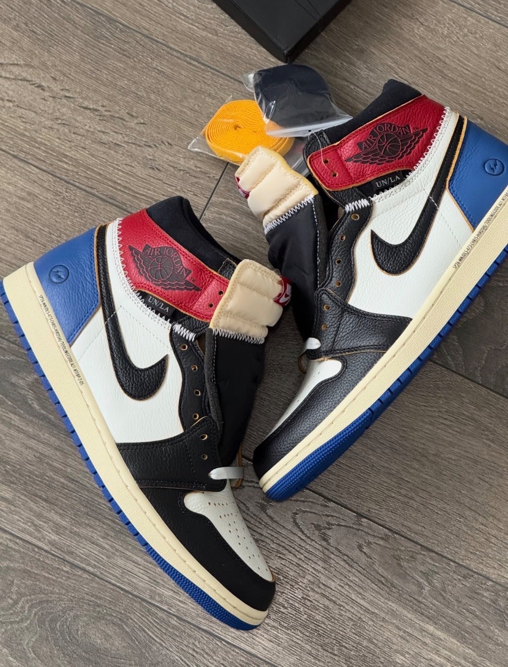 Union LA x Fragment x Air Jordan 1 Retro High OG SP Varsity Red Sport Royal — 40, Novo