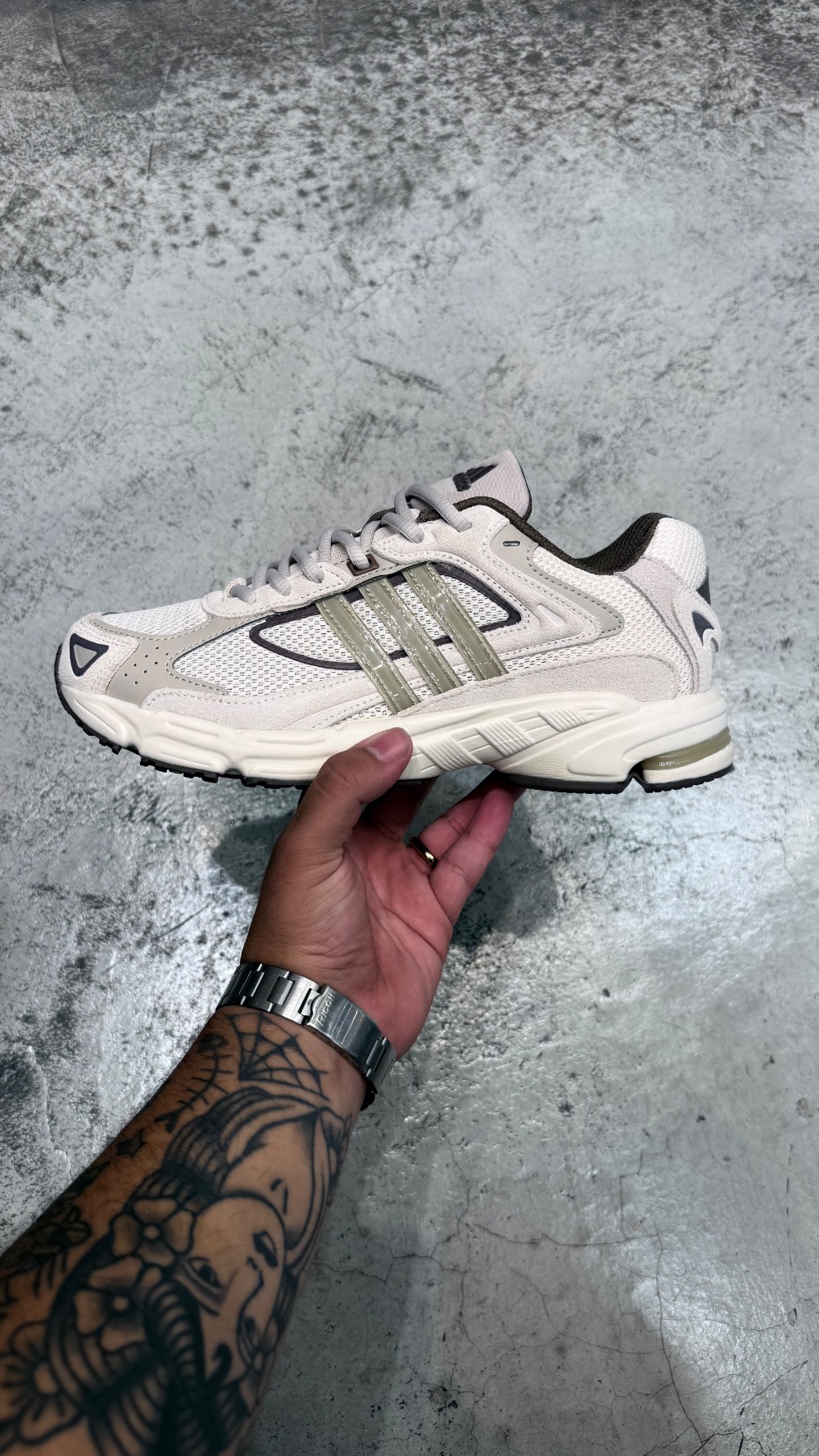 adidas Response CL Aluminium Wonder Beige