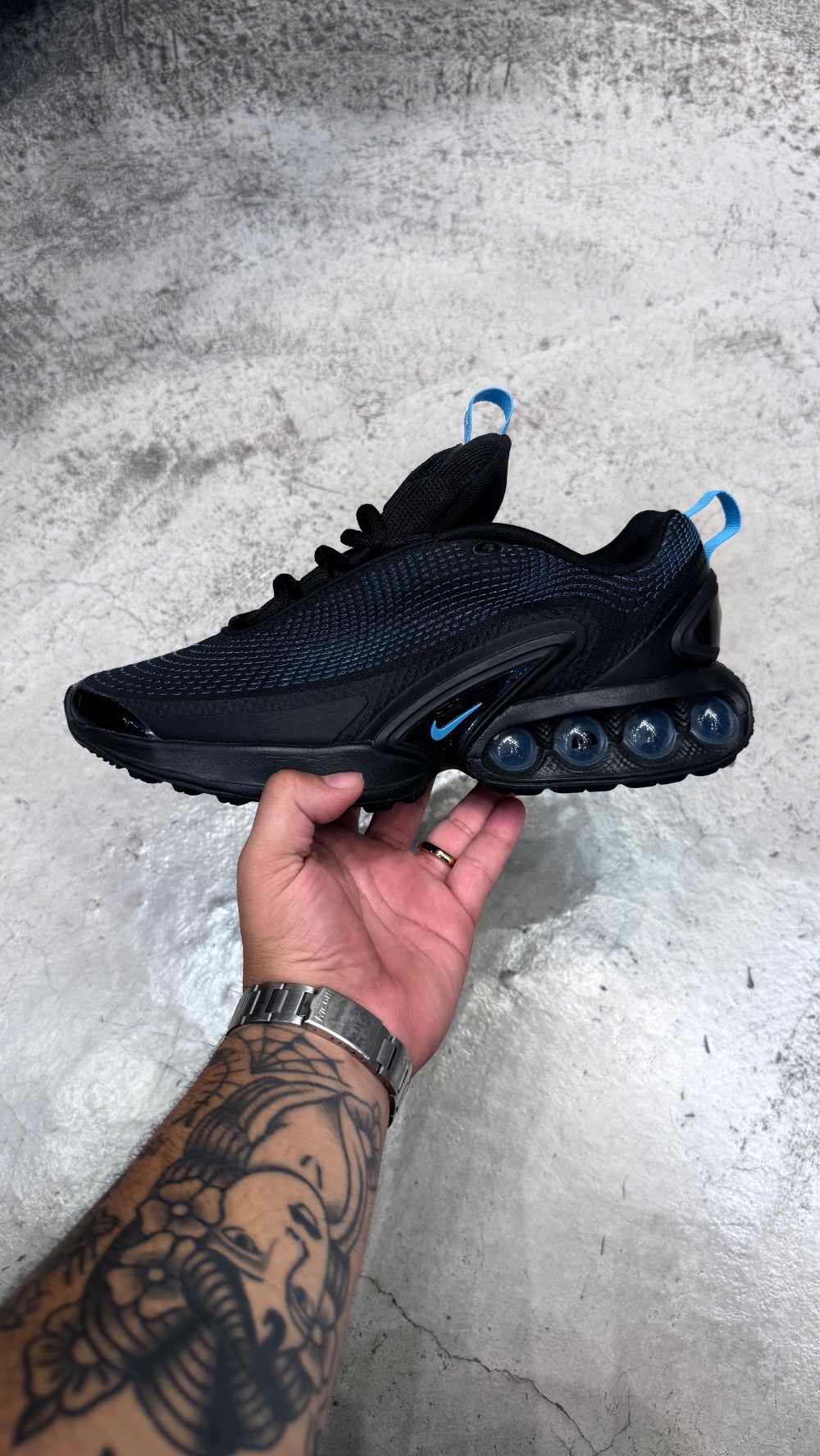 Nike Air Max DN Black