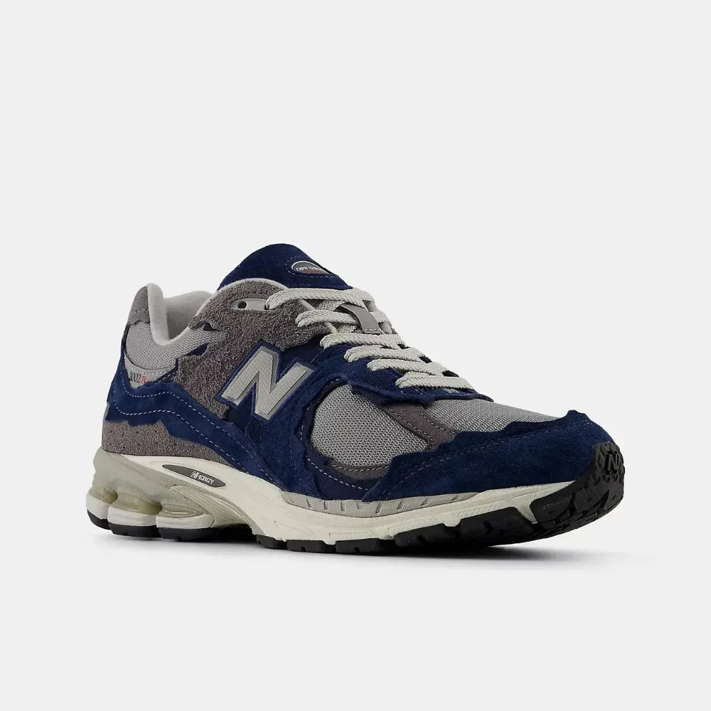 New Balance 2002R Protection Pack Navy Raincloud