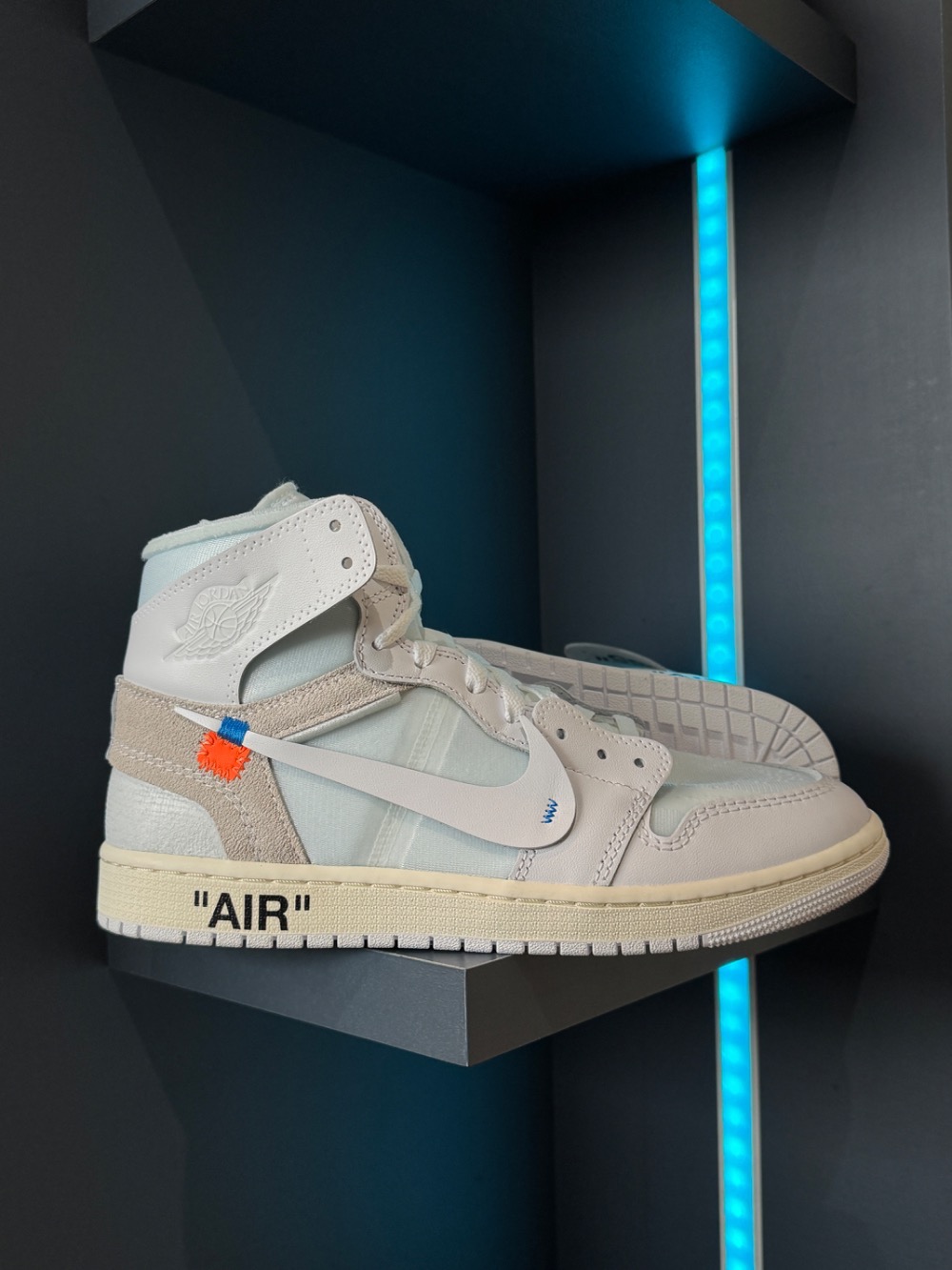 Virgil Abloh Archive x Air Jordan 1 High Retro Alaska (2026) — 41, Novo