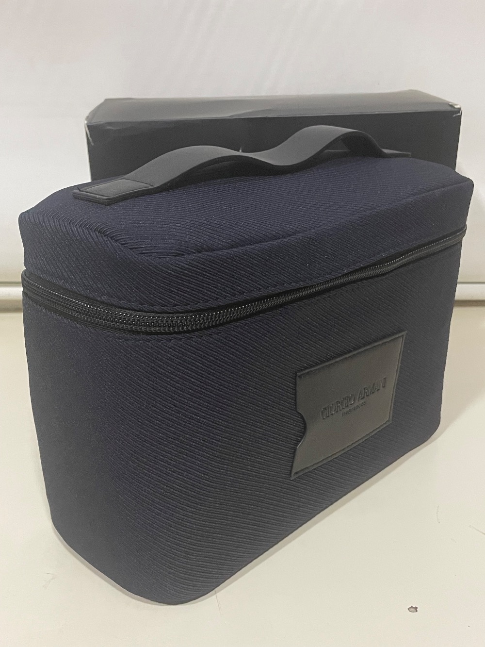 Necessaire Giorgio Armani alta tipo maleta azul marinho Nova