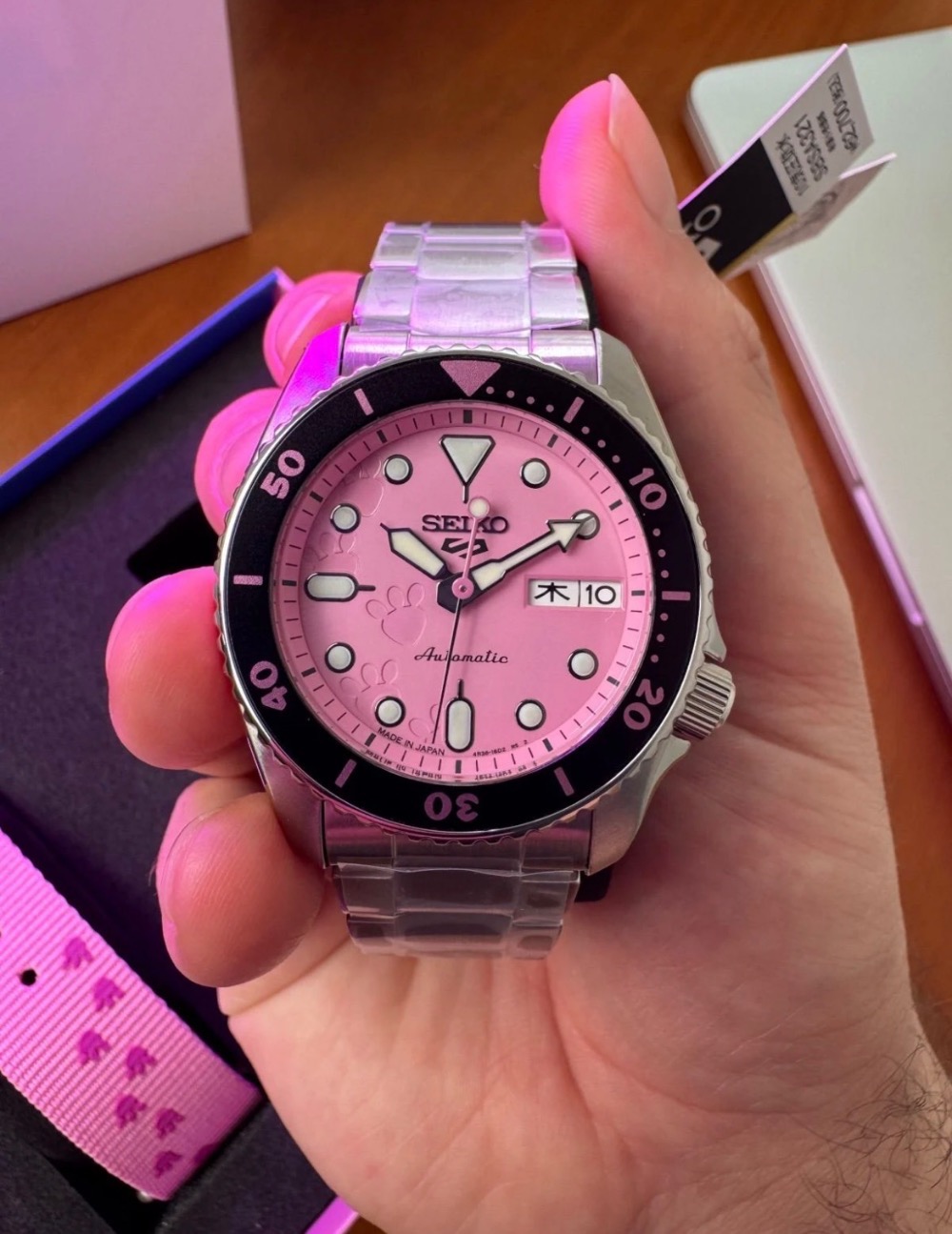 Relógio Seiko 5 Sports Pink Panther 38mm — Único, Novo