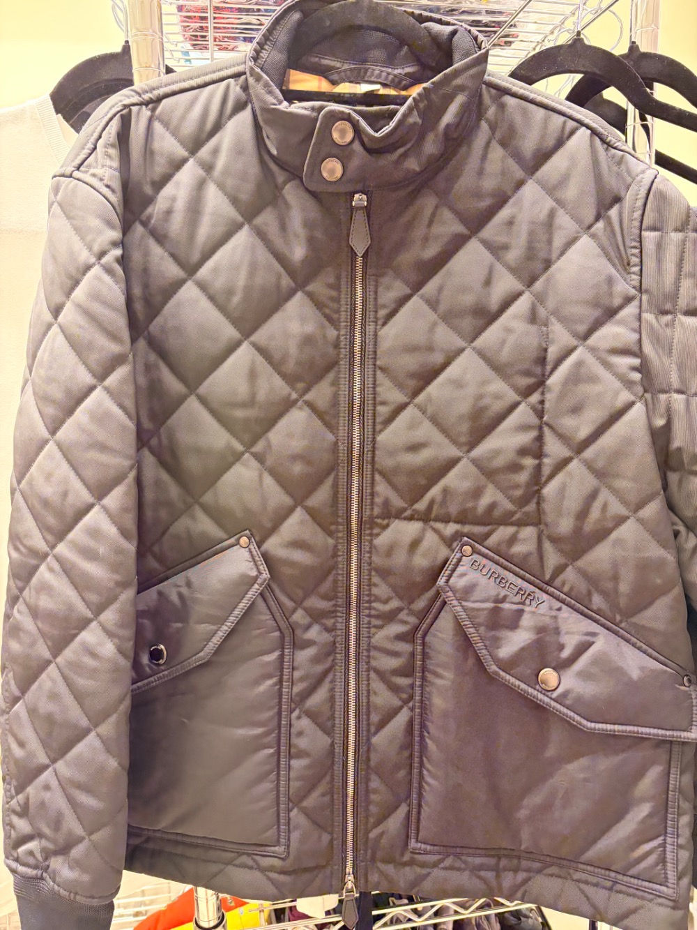 Jaqueta Burberry Matelassê preta