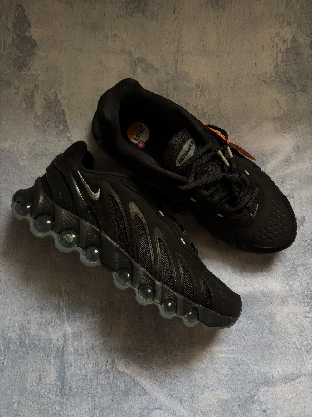Nike Air Max Dn8 Leather Black Smoke Grey — 41, Novo