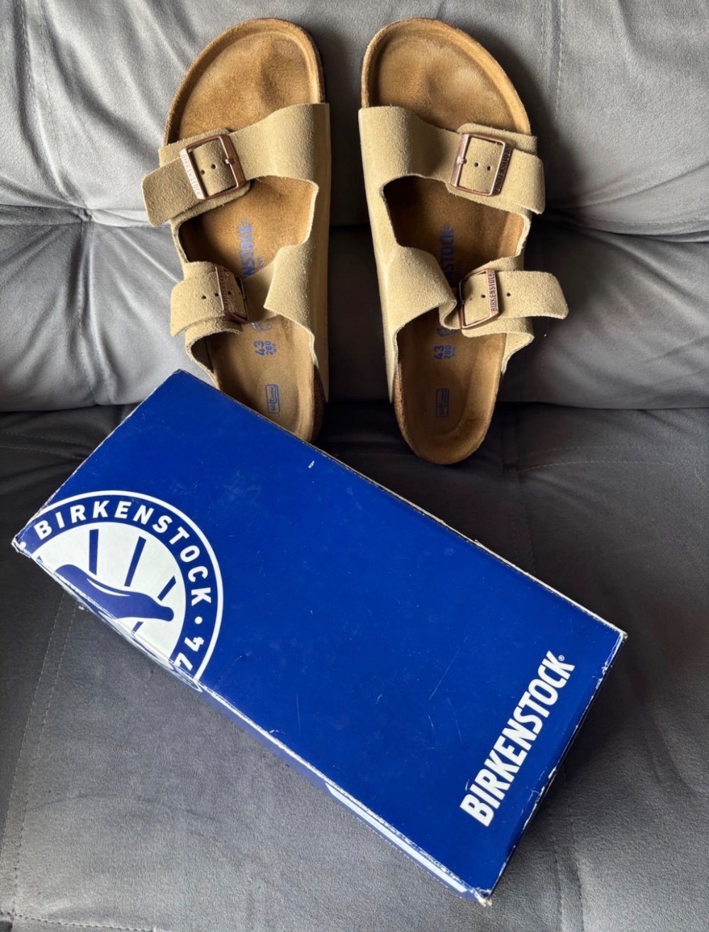 Sandália Birkenstock Arizona Taupe