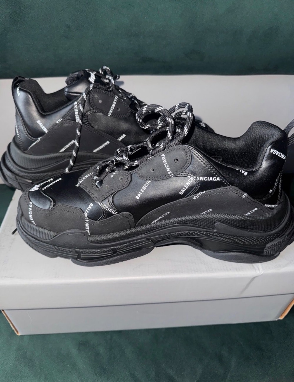 Balenciaga Triple S Logo Print Black White
