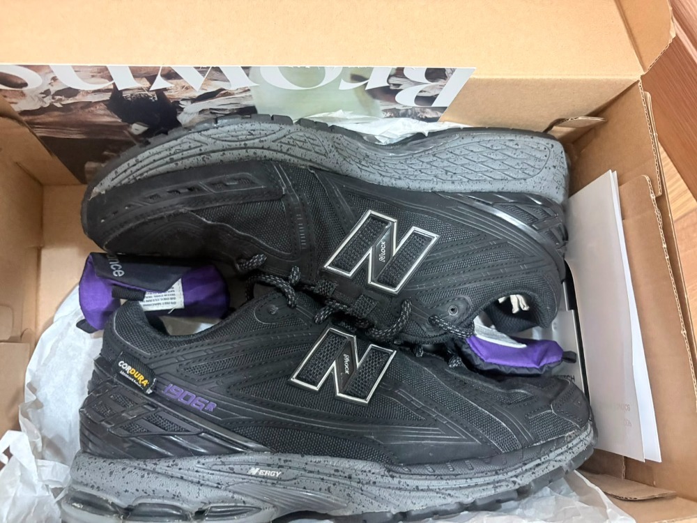 New Balance 1906R Cordura Pocket Black