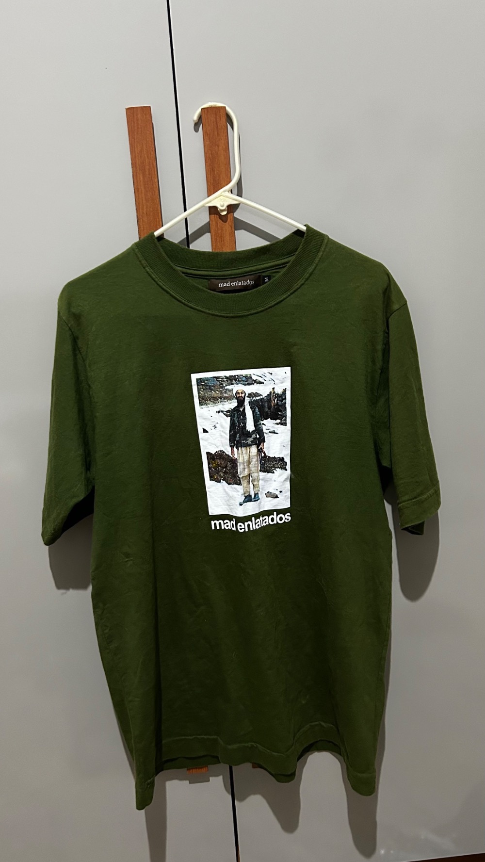 Camiseta mad enlatados