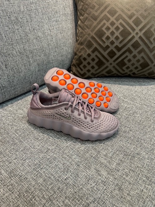 Nike Mind 002 Light Violet Ore — 34 / 35 / 35.5, Novo