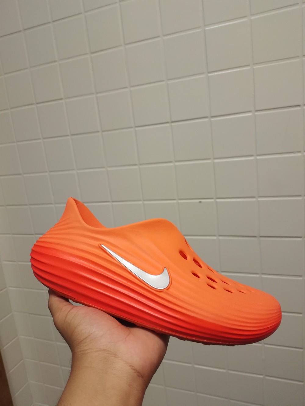 Nike ReactX Rejuven8 Orange — 42, Usado