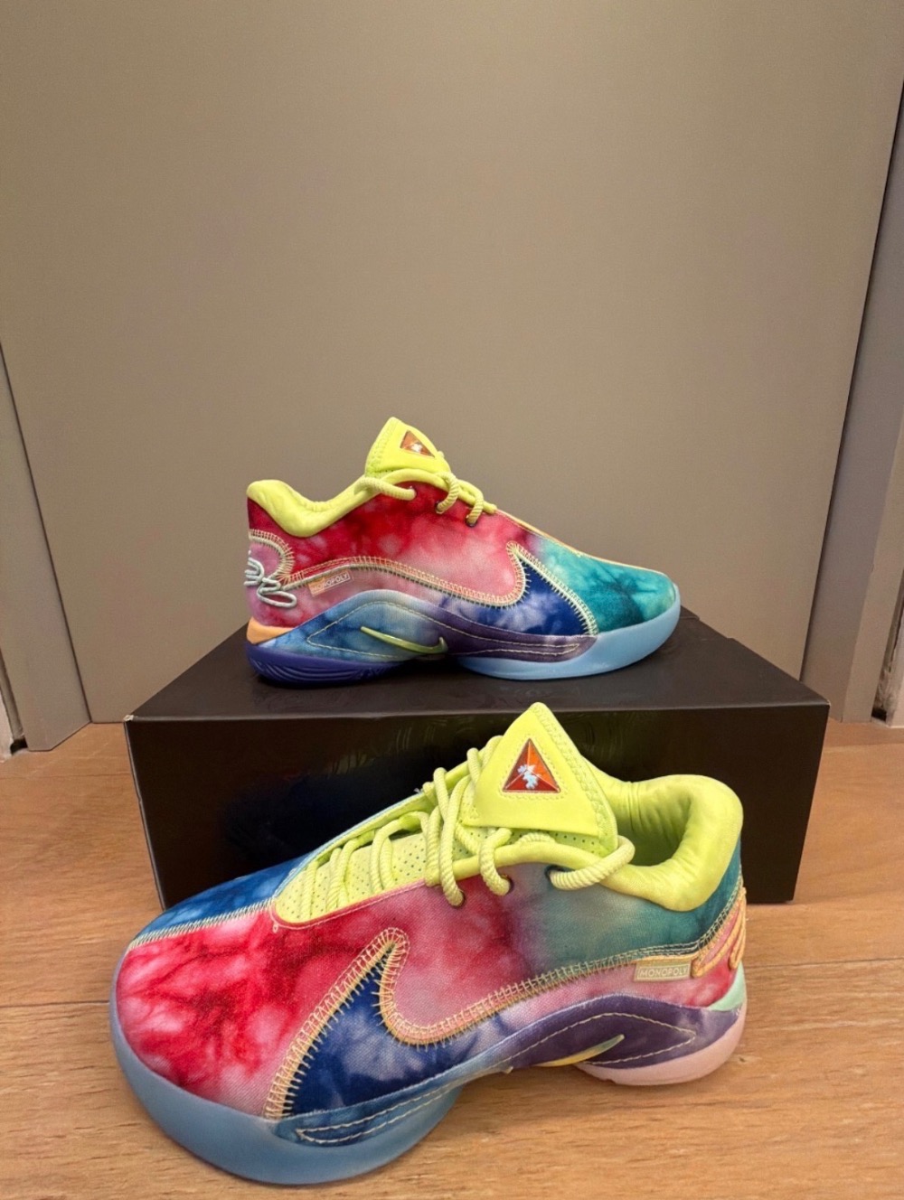Monopoly x Nike LeBron 22 Tie-Dye