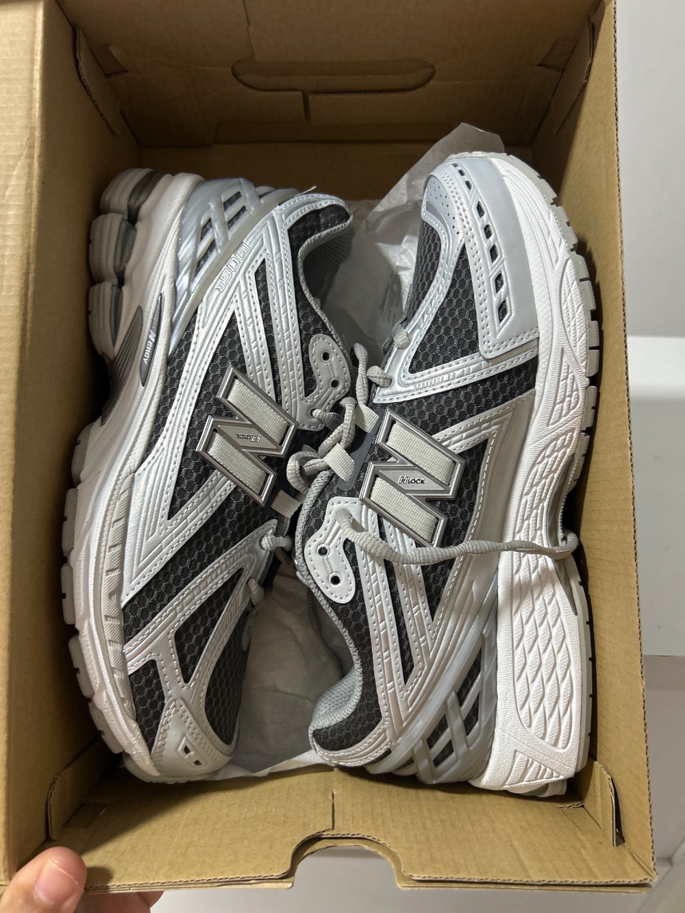 New Balance 1906R Grey Silver