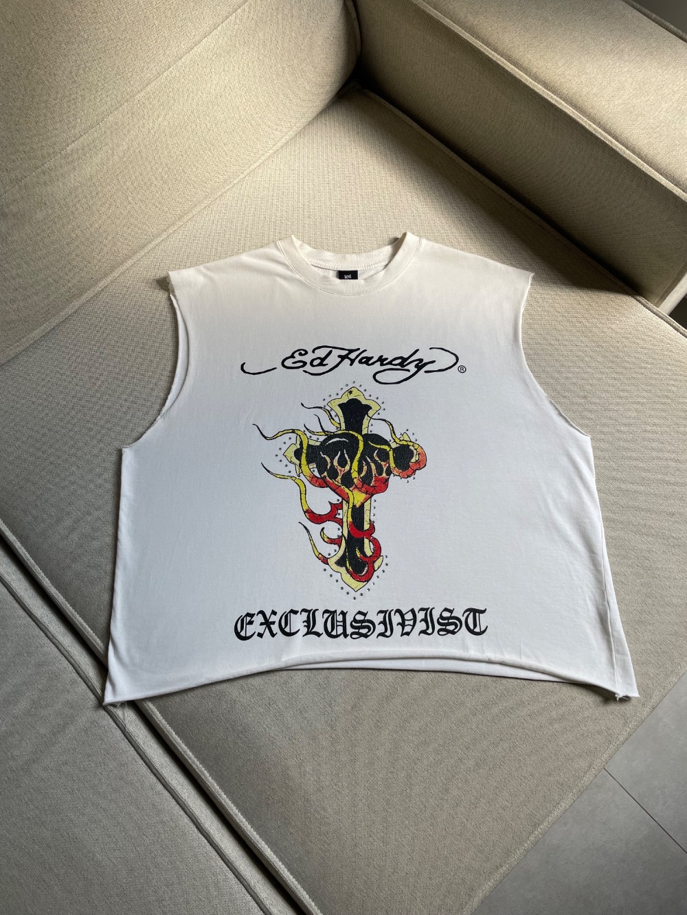 Ed Hardy x Exclusiviist 1of1 Camiseta Love Religion Sleeveless Off White
