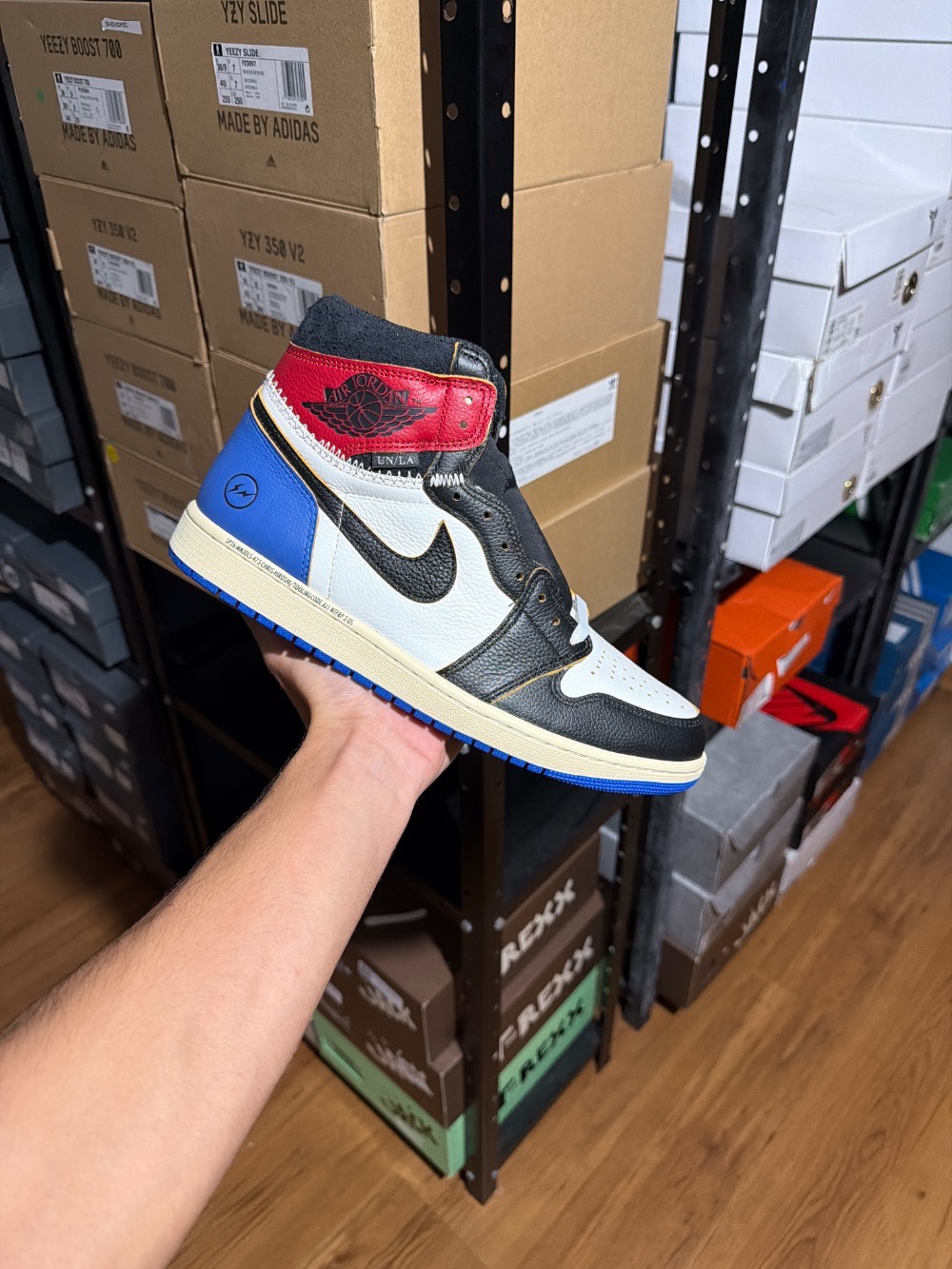 Union LA x Fragment x Air Jordan 1 Retro High OG SP Varsity Red Sport Royal — 44, Novo
