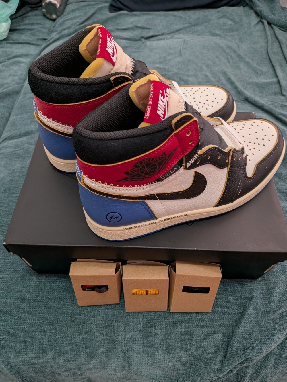 Union LA x Fragment x Air Jordan 1 Retro High OG SP Varsity Red Sport Royal — 39, Novo