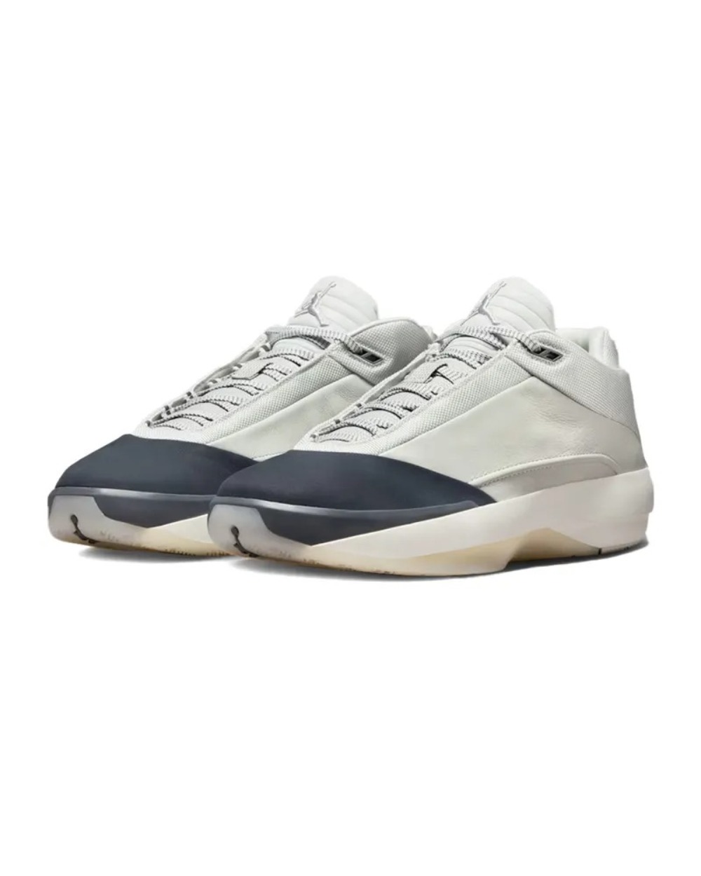Air Jordan 40 Wolf Grey — 35 / 35.5 / 36 / 37 / 37.5 / 38 / 39 / 39.5 / 40 / 40.5 / 41 / 42 / 42.5 / 43 / 43.5 / 44 / 45 /