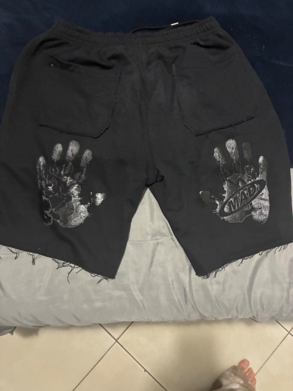 Bermuda Mad Enlatados Moletom Double Hand Preta