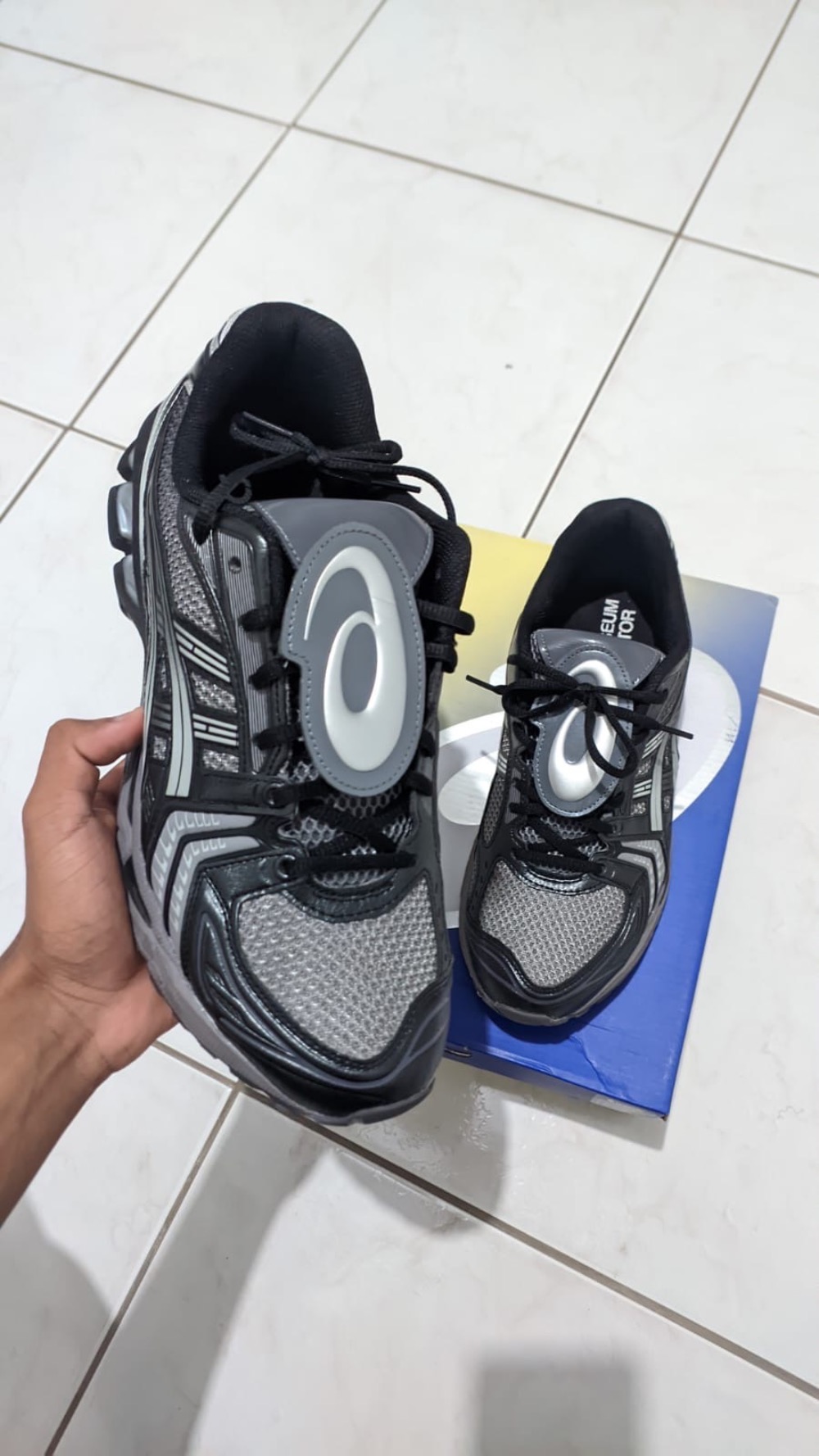 Museum Visitor x Asics Gel-Kayano 14 Glacier Grey