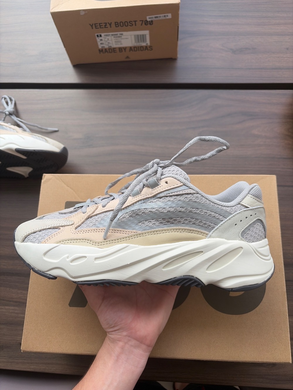 Yeezy Boost 700 v2 Cream
