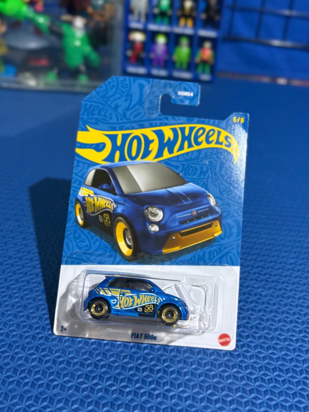Hotwheels Fiat 500e (58 anos)