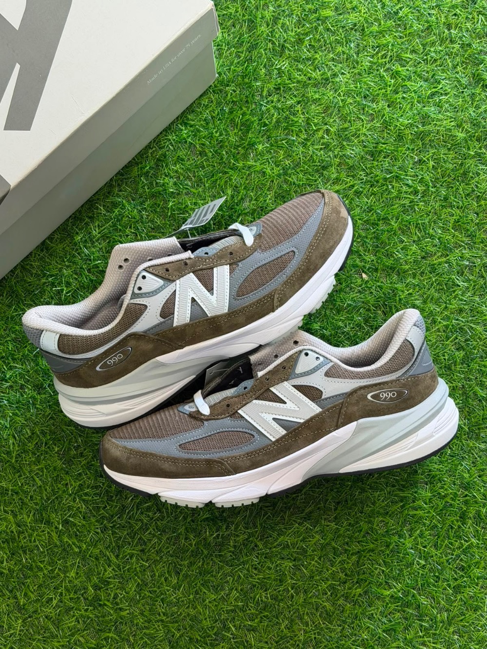New Balance 990v6 Made in USA Olive Grey