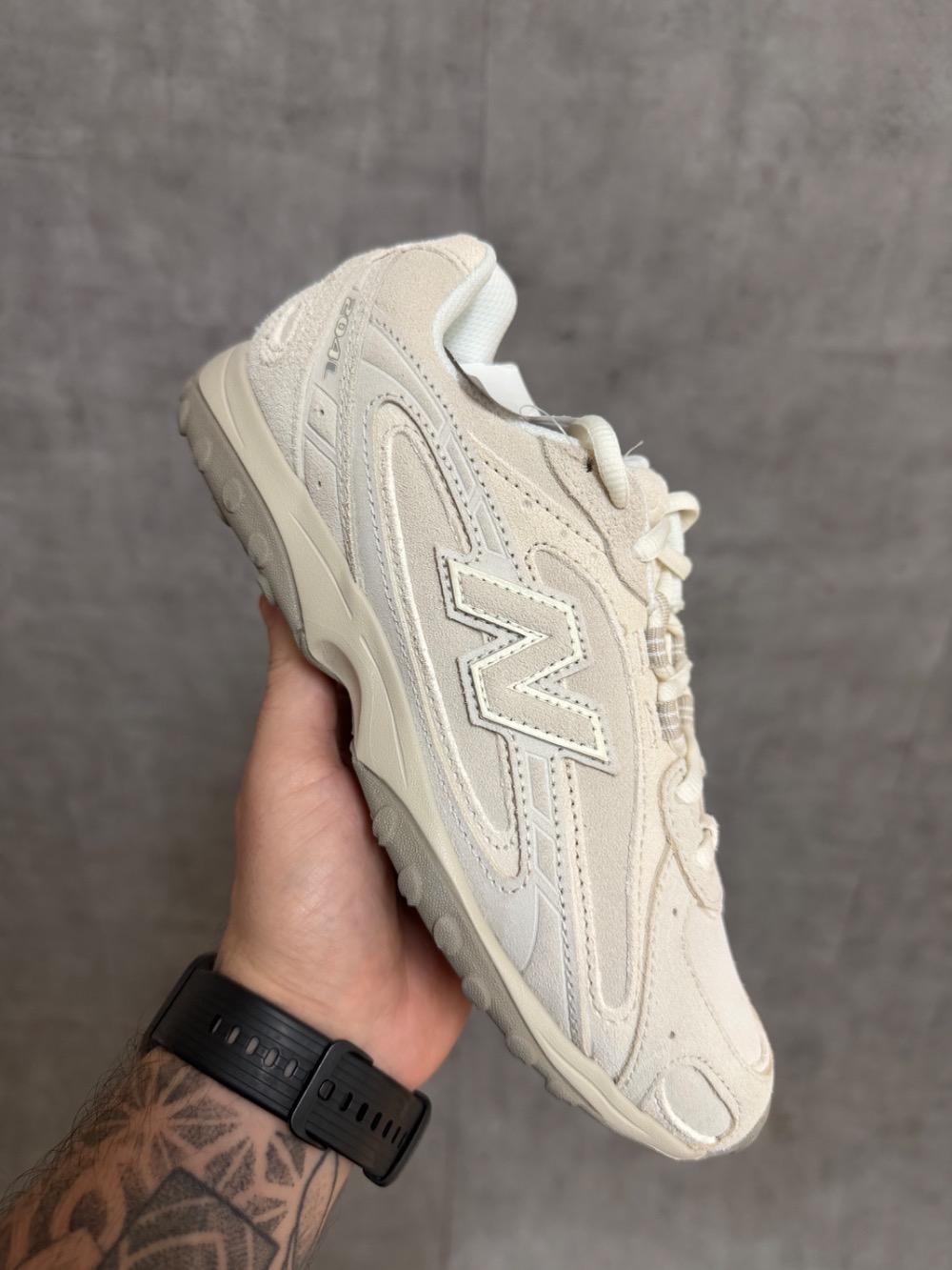 New Balance 204L Timberwolf