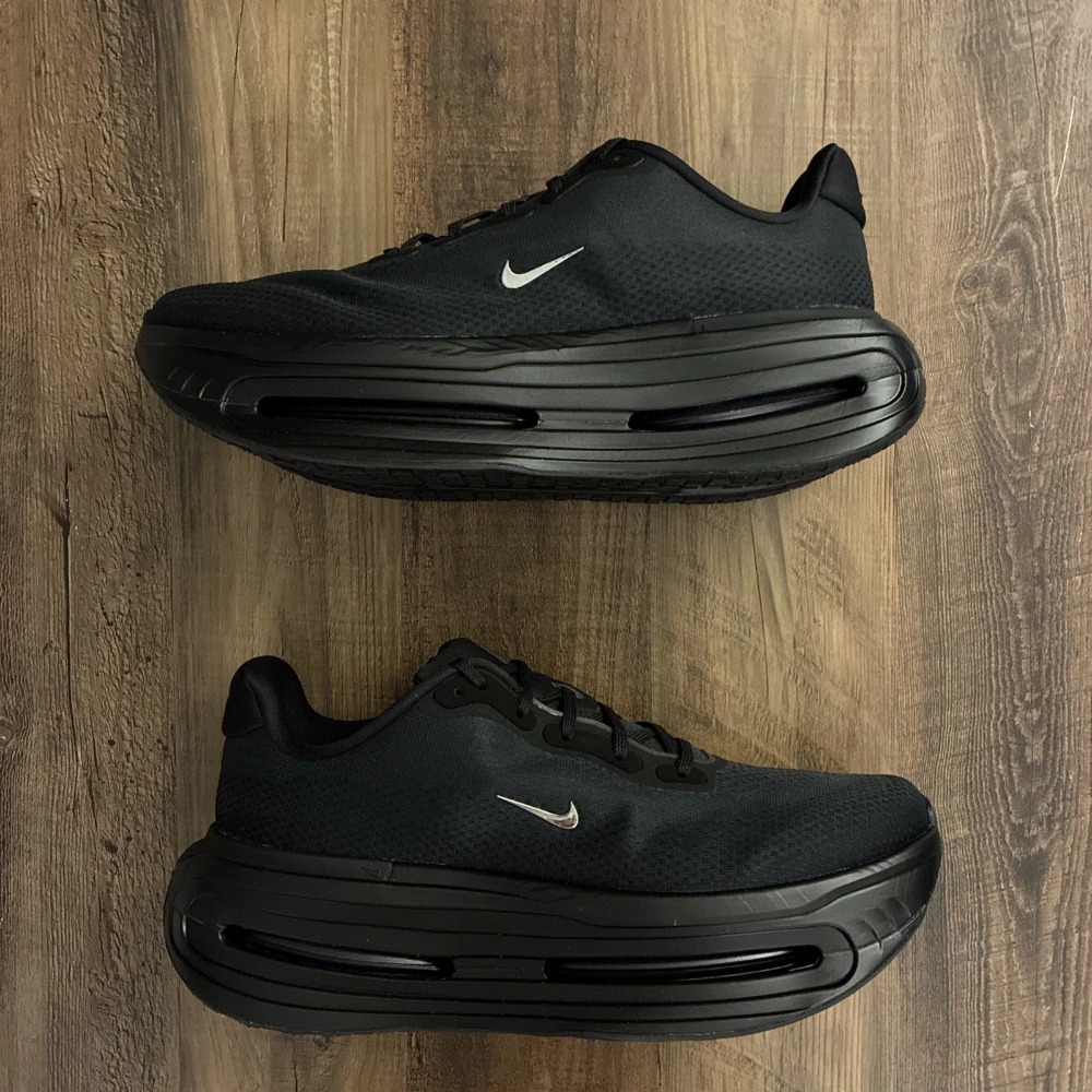 Nike Vomero Premium Black — 40.5, Novo
