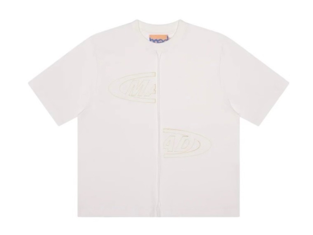 Camiseta Mad Enlatados Portal Bordada Off White