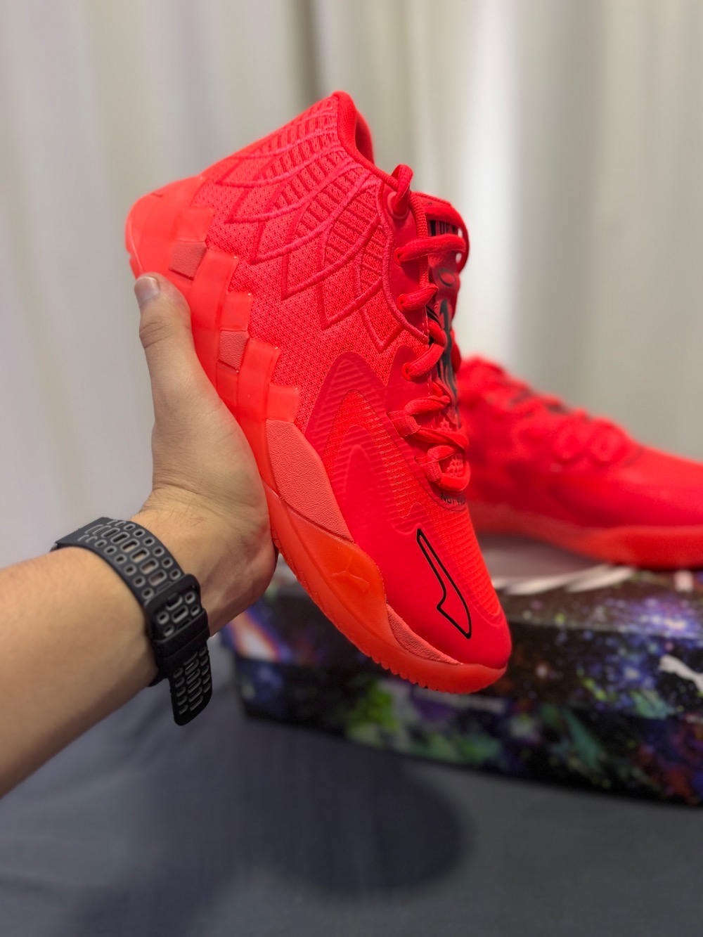 Puma MB.01 LaMelo Red Blast — 40, Novo