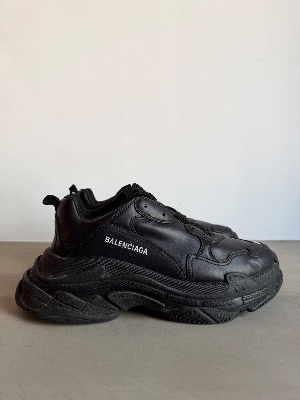 Balenciaga Triple S Black
