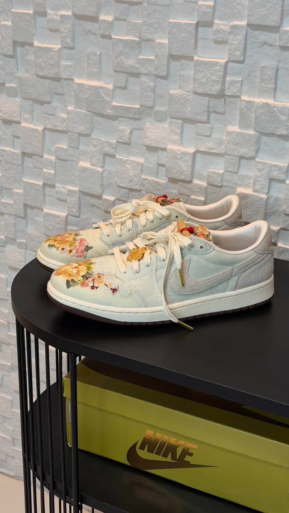 Air Jordan 1 Retro Low OG Chinese New Year — 40, Novo