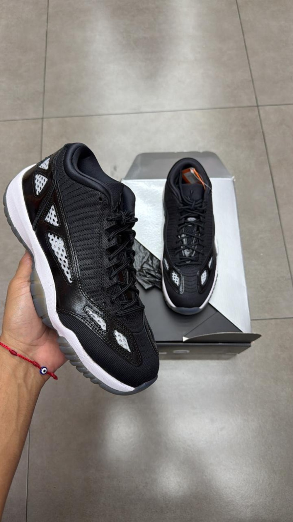 Air Jordan 11 Low Craft