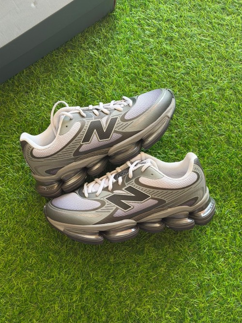 New Balance Abzorb 2000 Pearl Grey Black — 43, Novo