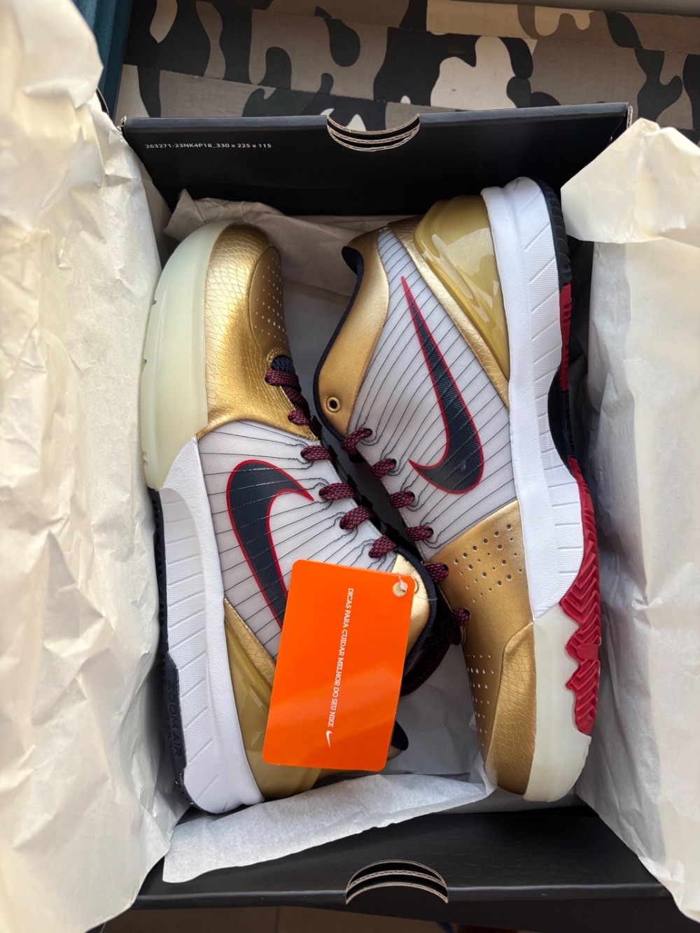 Nike Kobe 4 Protro Gold Medal