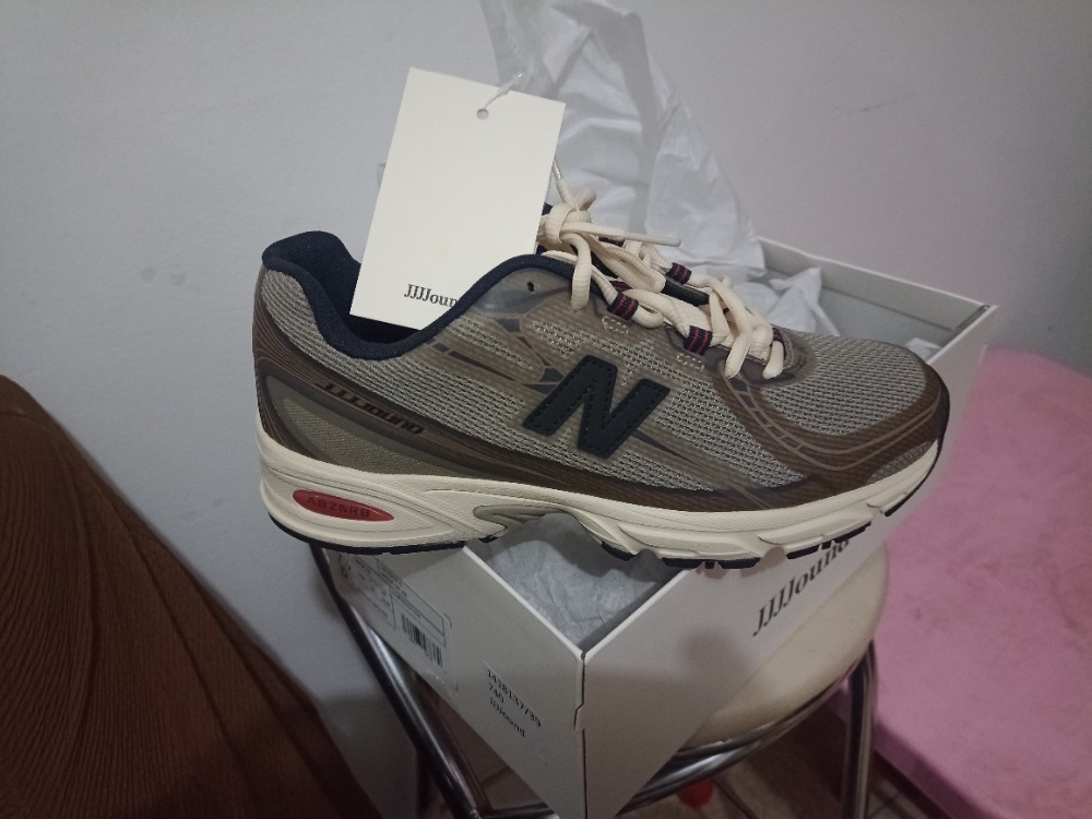 JJJJound x New Balance 740 Paper White Stoneware
